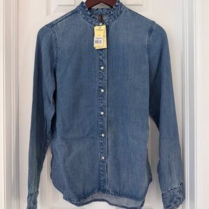 Stetson Ruffle Trim Blue Denim Pearl Snap Front Long Sleeve Button Down Sz S NWT